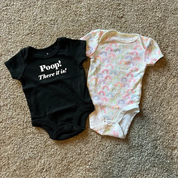 Baby Girl Size 0-3 Month Clothes - Picture 4 of 8